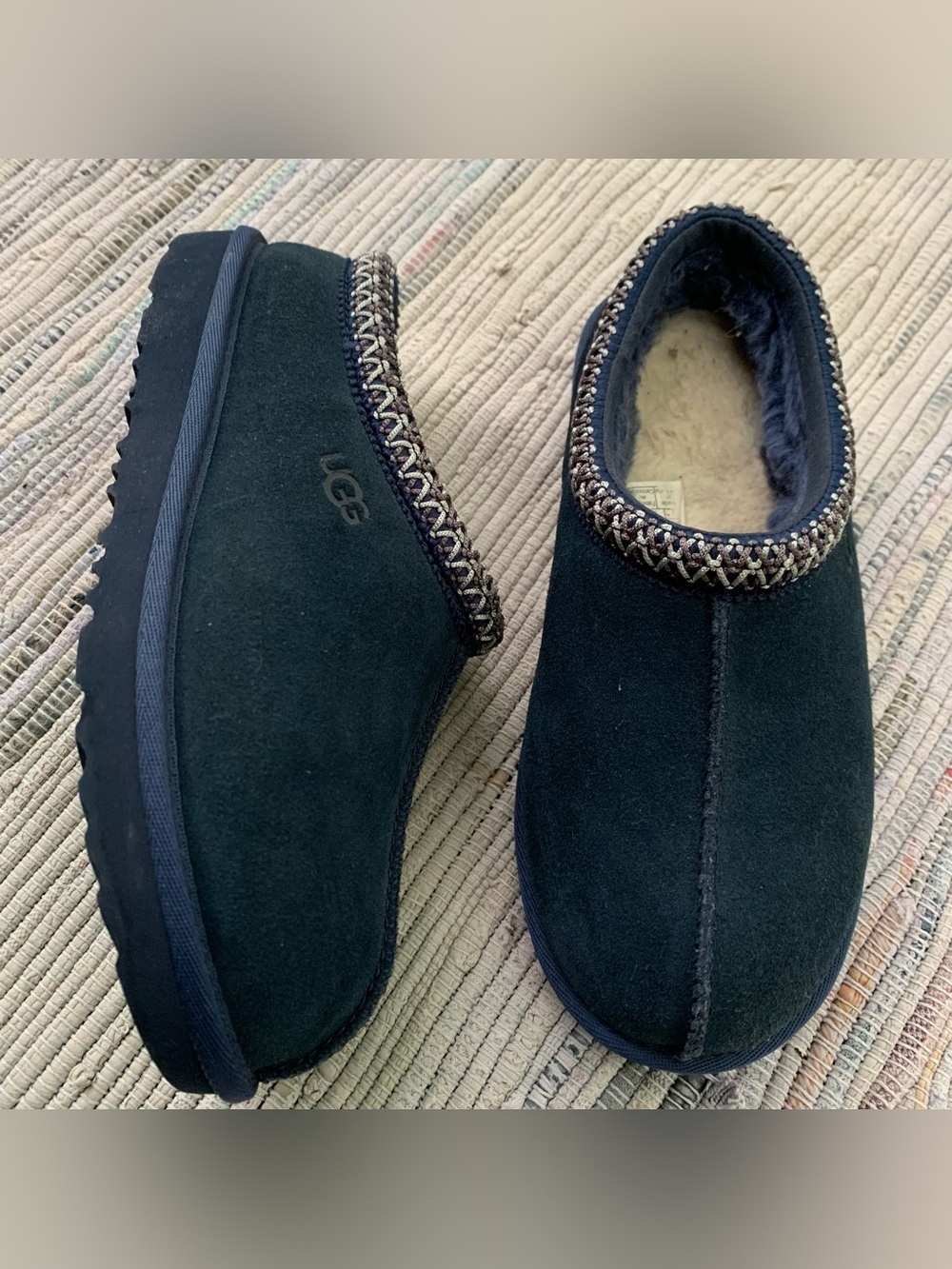 UGG TASMAN II